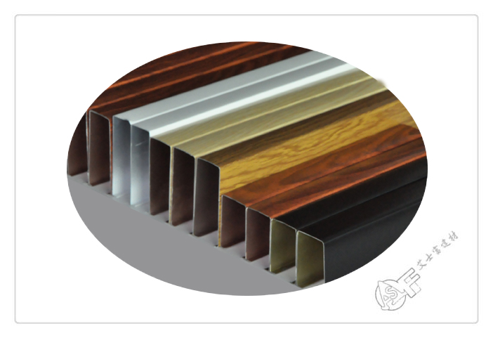 方通、鋁方通